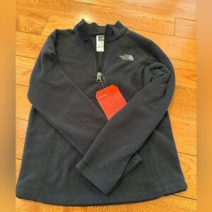North Face Pullover girls - Size  XSmall - 6 - NWT